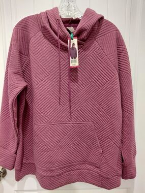Quilted Hooded Pullover Sweatshirt in Mauve #0937